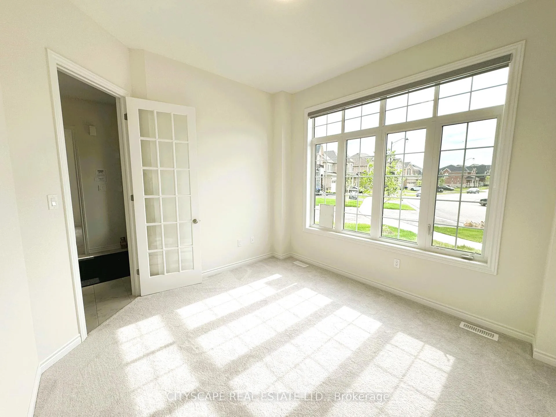 Photo 18 of 51 Sanford Circle, Springwater, Centre Vespra — HOMEH