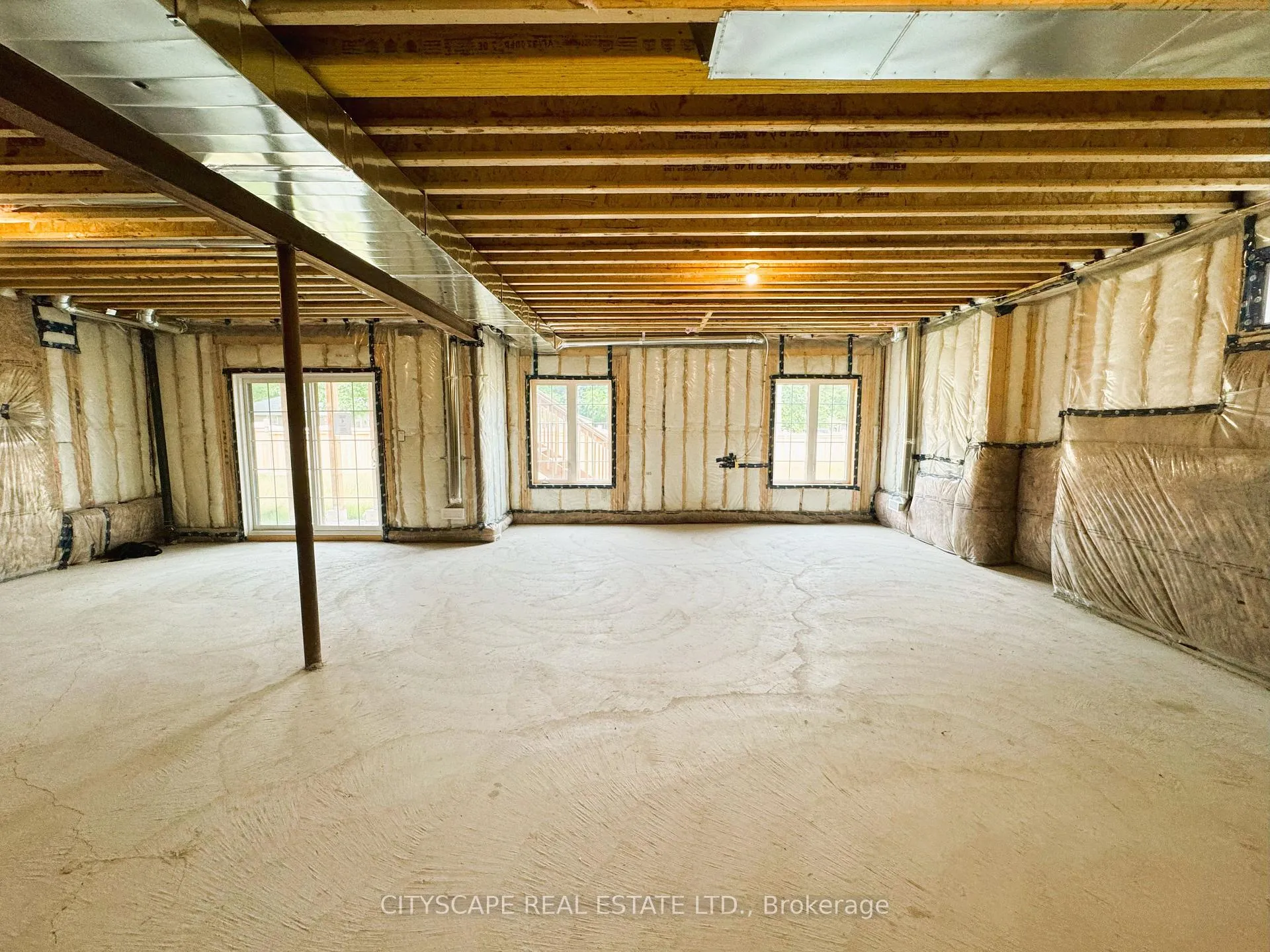 Photo 38 of 51 Sanford Circle, Springwater, Centre Vespra — HOMEH