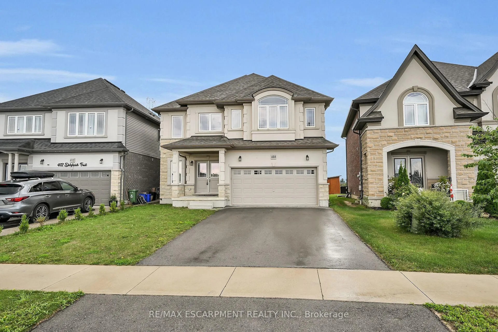 Photo 3 of 408 Dalgleish Trail, Hamilton, Stoney Creek Mountain — HOMEH