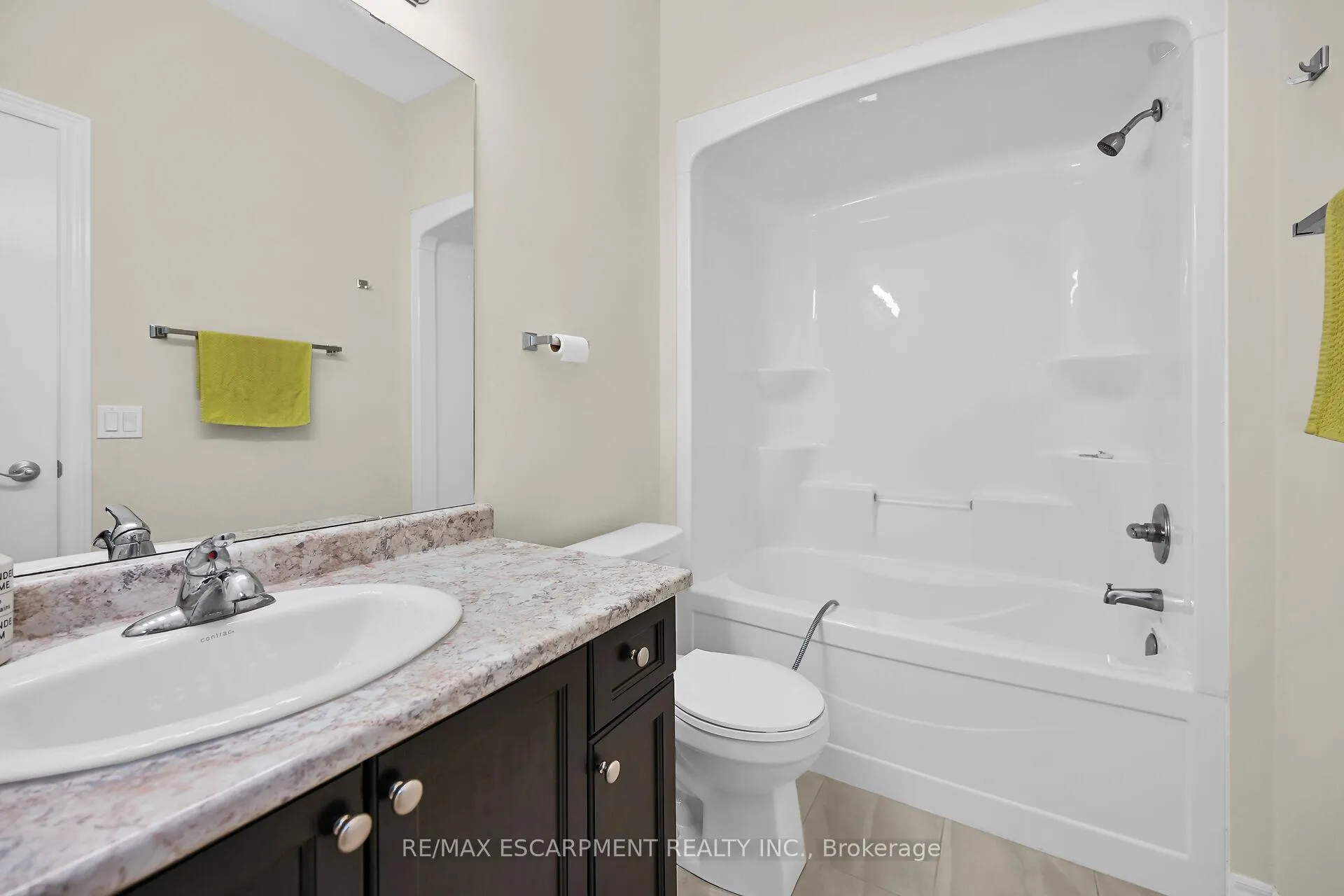 Photo 19 of 408 Dalgleish Trail, Hamilton, Stoney Creek Mountain — HOMEH