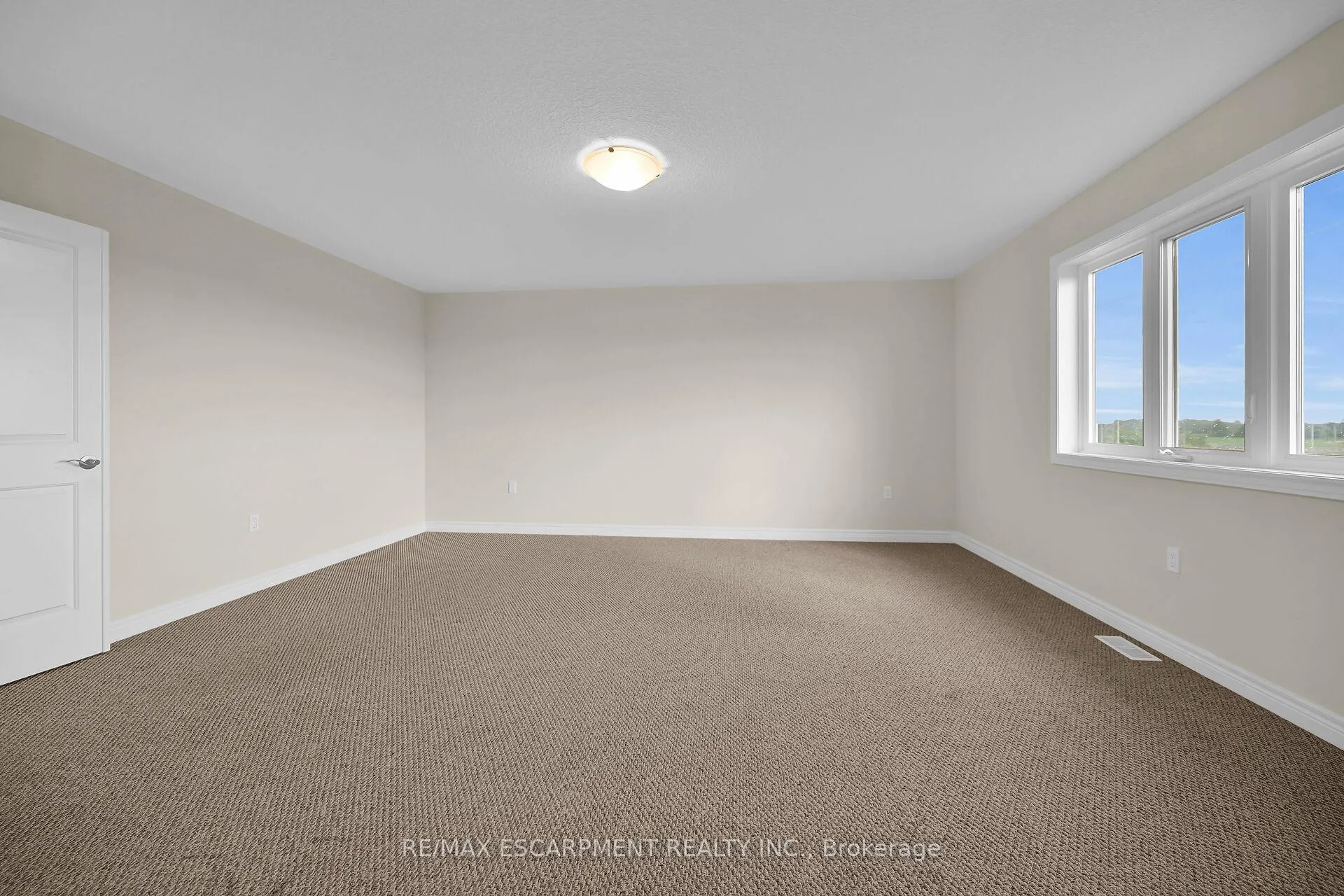 Photo 21 of 408 Dalgleish Trail, Hamilton, Stoney Creek Mountain — HOMEH