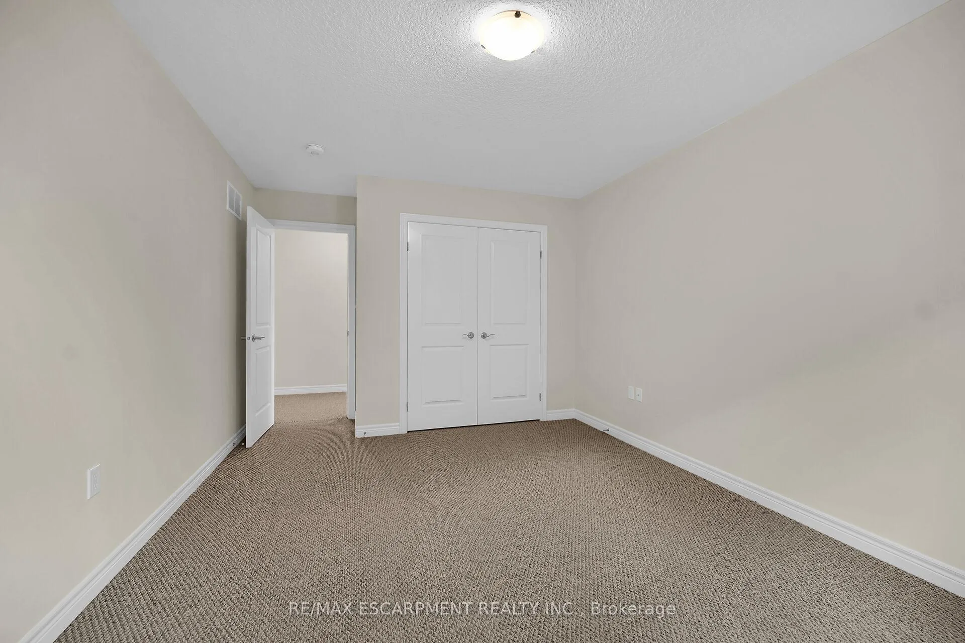 Photo 26 of 408 Dalgleish Trail, Hamilton, Stoney Creek Mountain — HOMEH