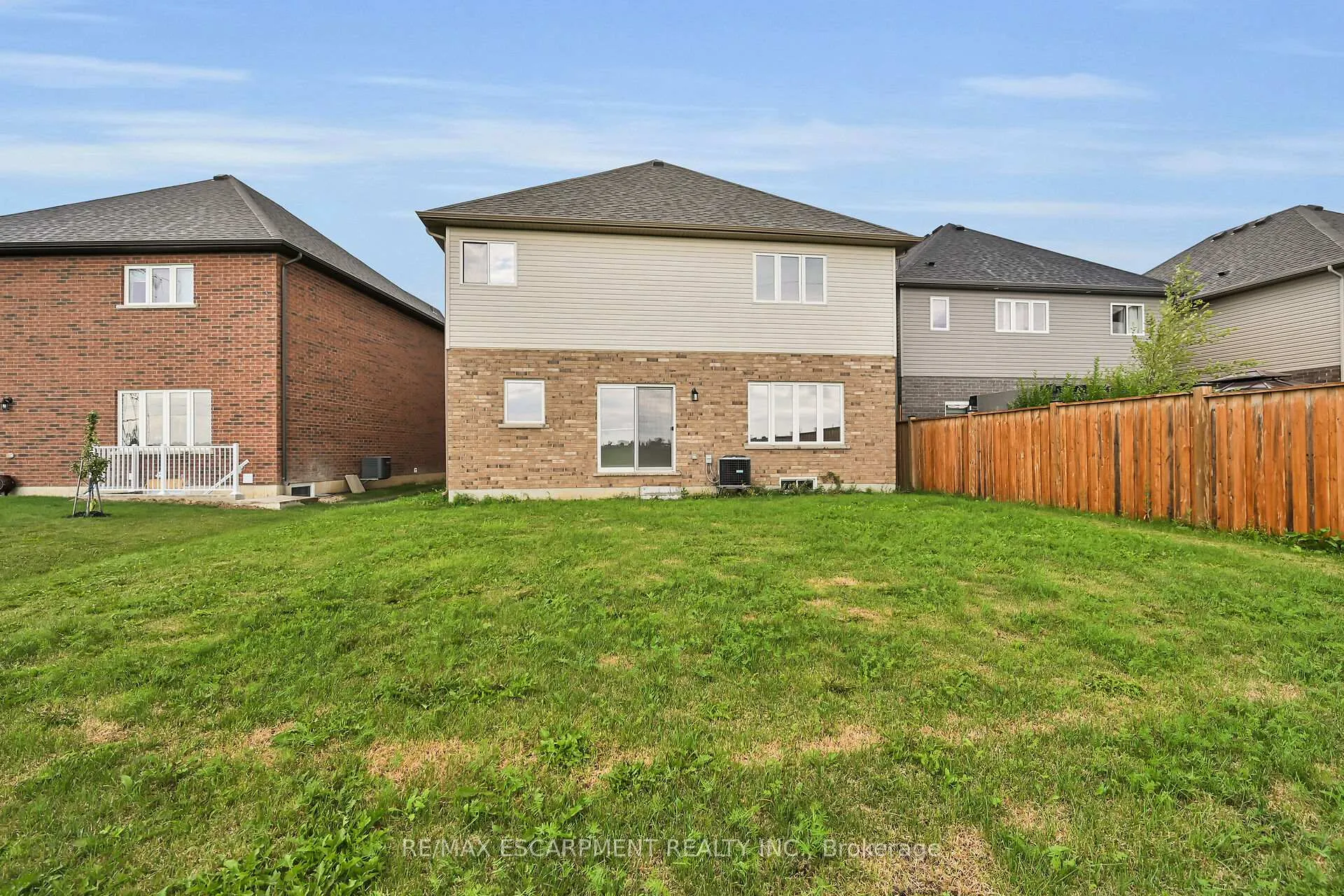 Photo 37 of 408 Dalgleish Trail, Hamilton, Stoney Creek Mountain — HOMEH