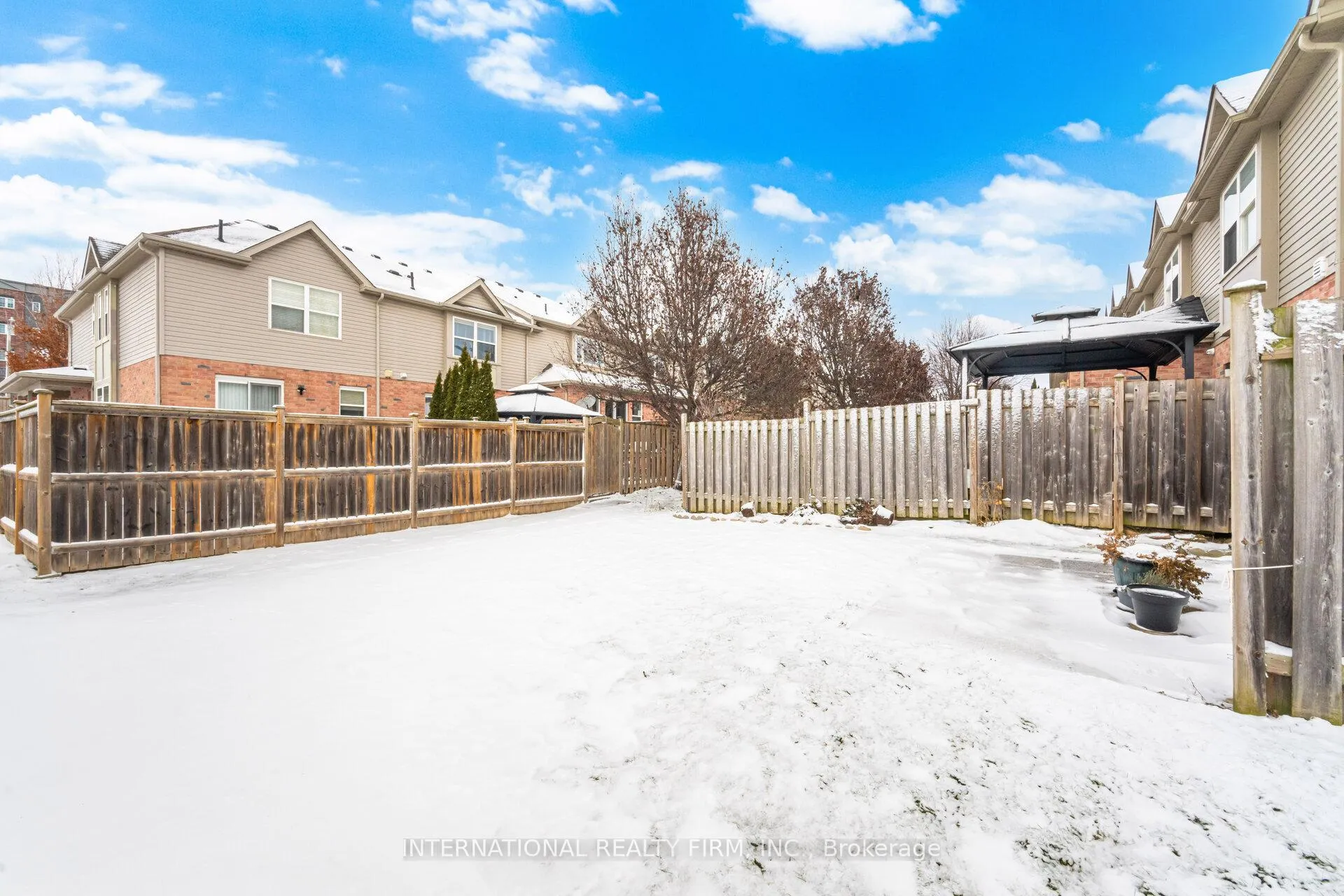 Photo 12 of 116 Brookfield Crescent, Kitchener, Country Hills West — HOMEH