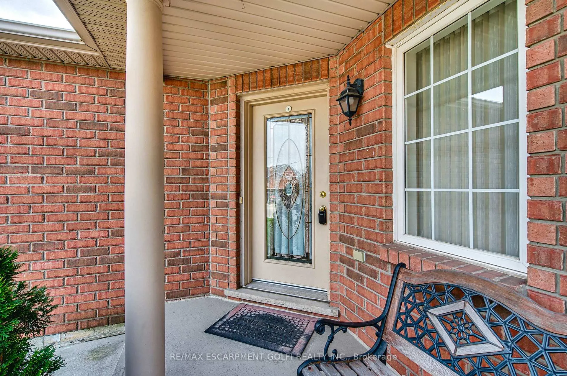 Photo 3 of 24 Diamond Court, Hamilton, Mountview — HOMEH