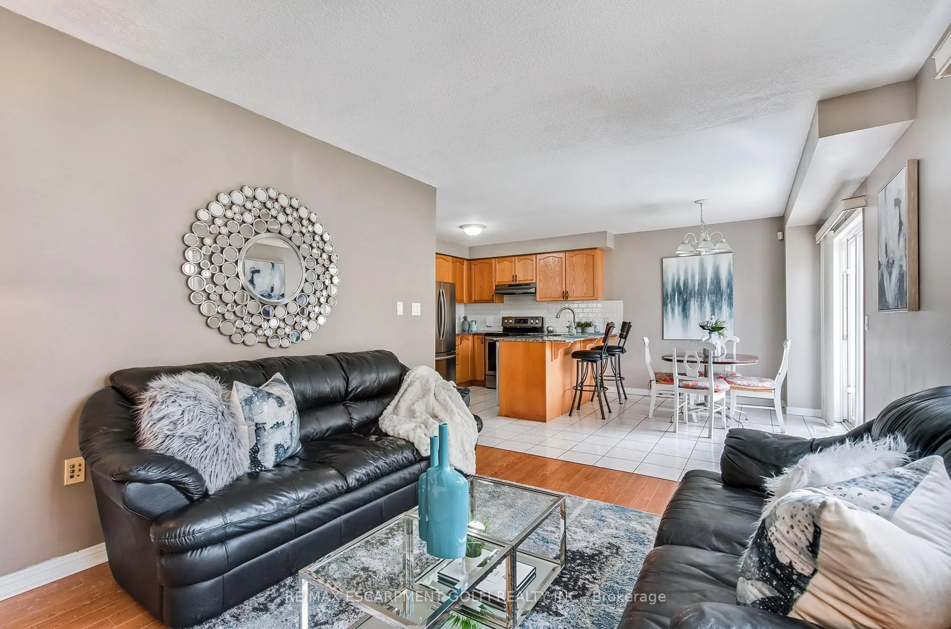 Photo 14 of 24 Diamond Court, Hamilton, Mountview — HOMEH