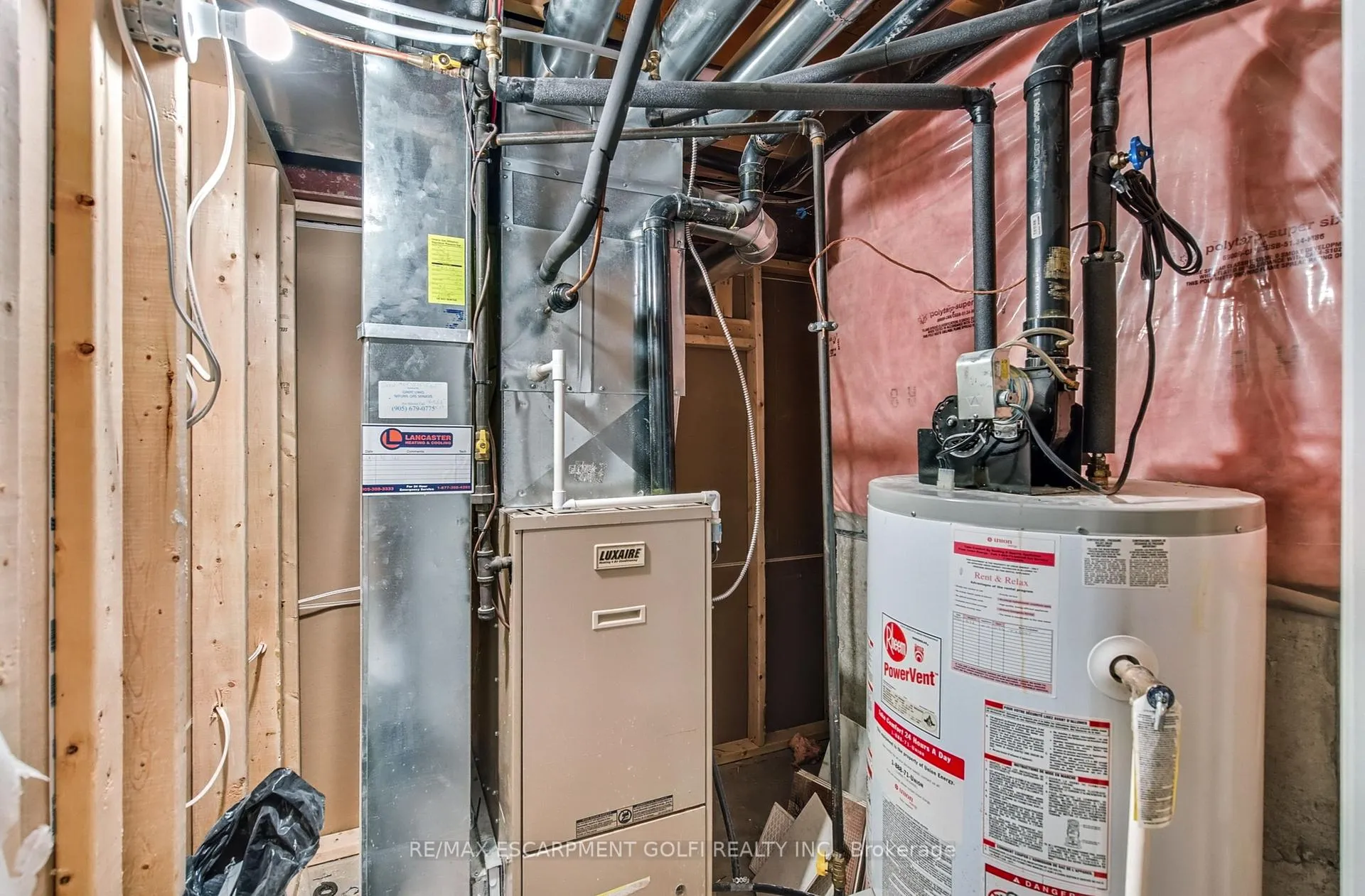 Photo 37 of 24 Diamond Court, Hamilton, Mountview — HOMEH