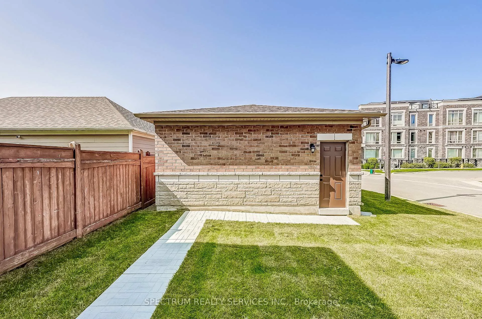 Photo 33 of 42 The Barley Lea Street, Markham, Cornell — HOMEH