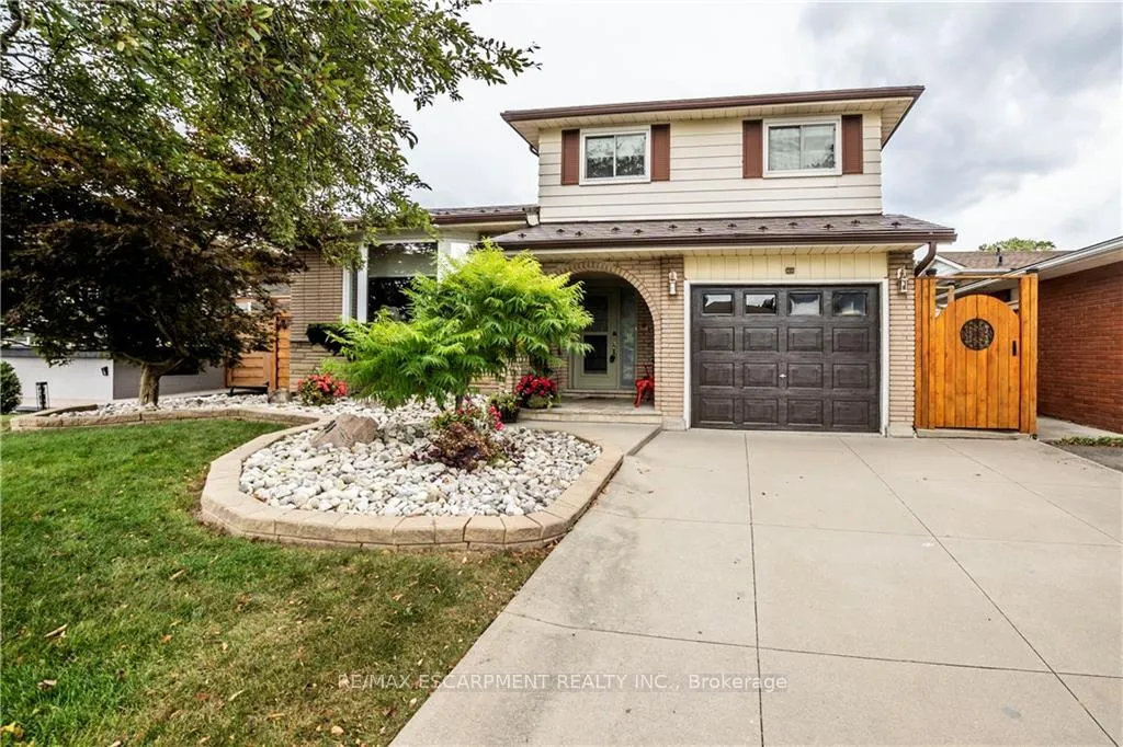 Photo 1 of 29 Abbington Drive, Hamilton, Gilbert — HOMEH