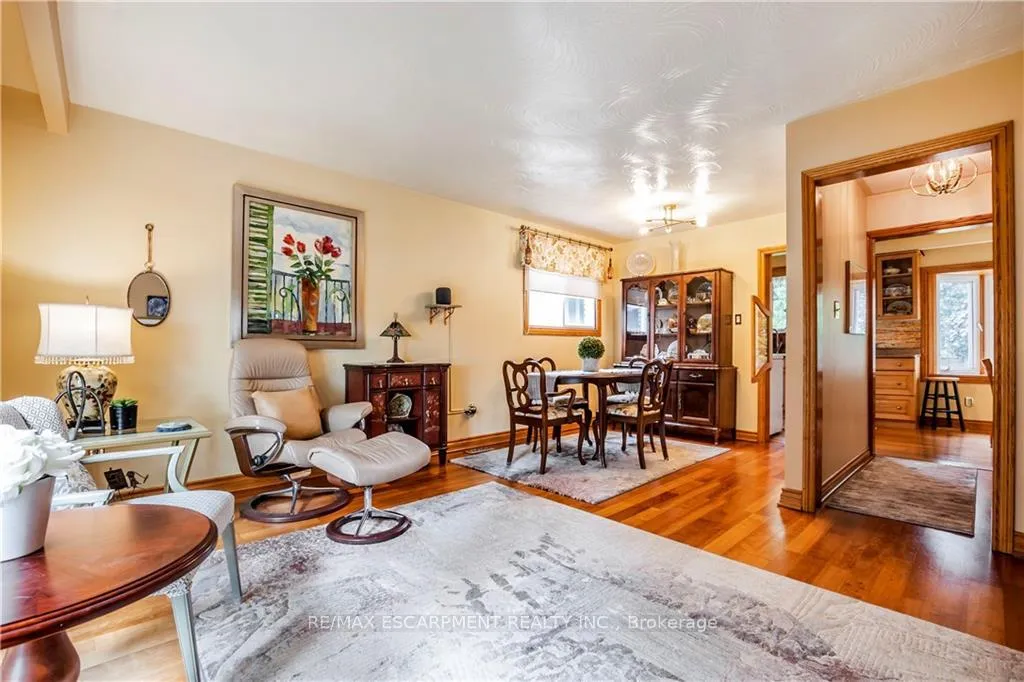 Photo 11 of 29 Abbington Drive, Hamilton, Gilbert — HOMEH