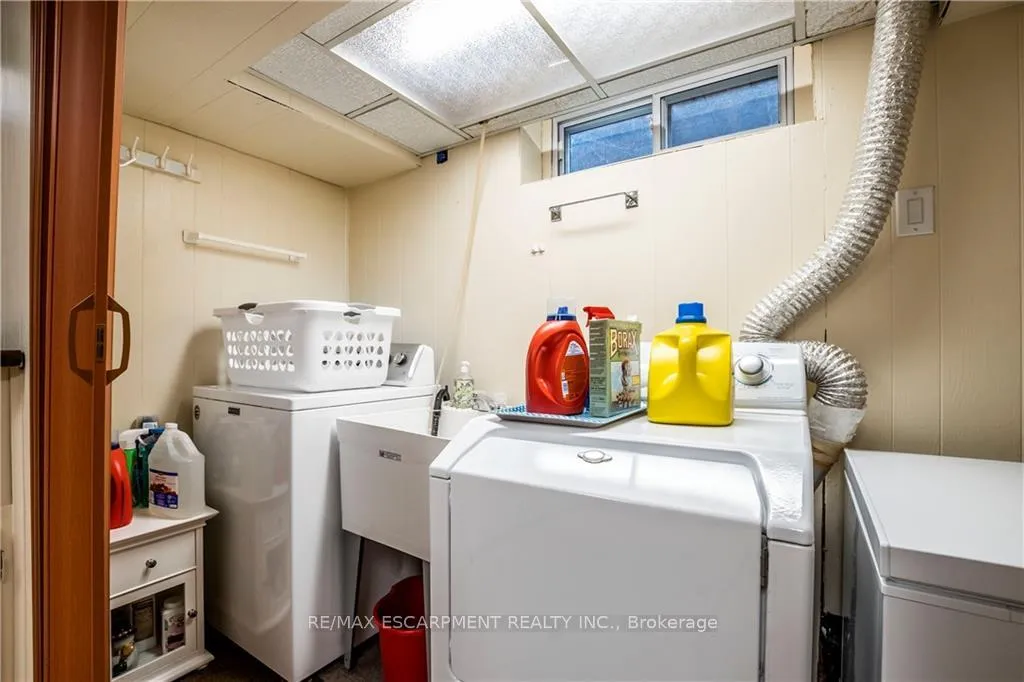 Photo 27 of 29 Abbington Drive, Hamilton, Gilbert — HOMEH