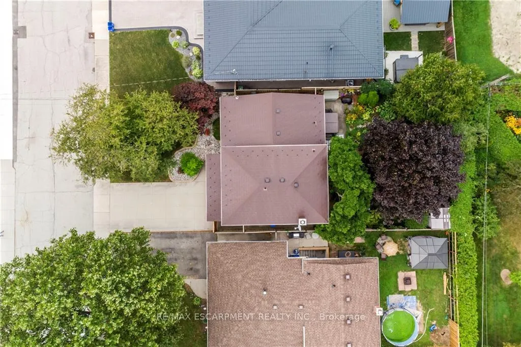 Photo 37 of 29 Abbington Drive, Hamilton, Gilbert — HOMEH