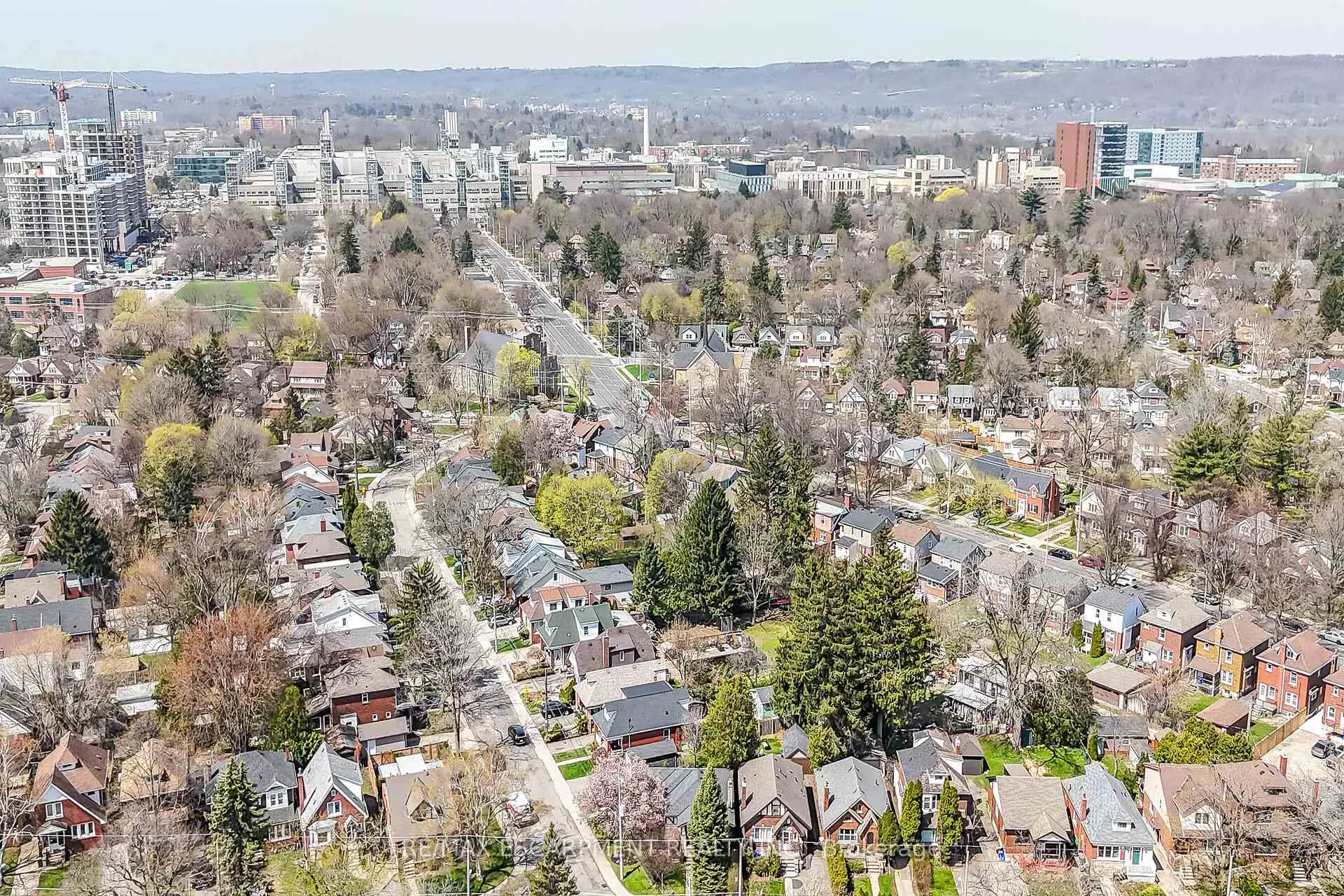 Photo 46 of 42 Newton Avenue, Hamilton, Westdale — HOMEH