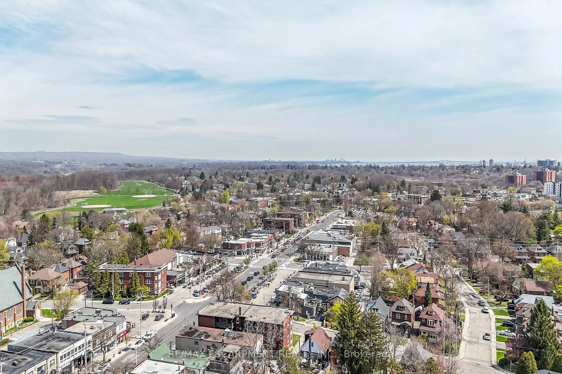 Photo 48 of 42 Newton Avenue, Hamilton, Westdale — HOMEH
