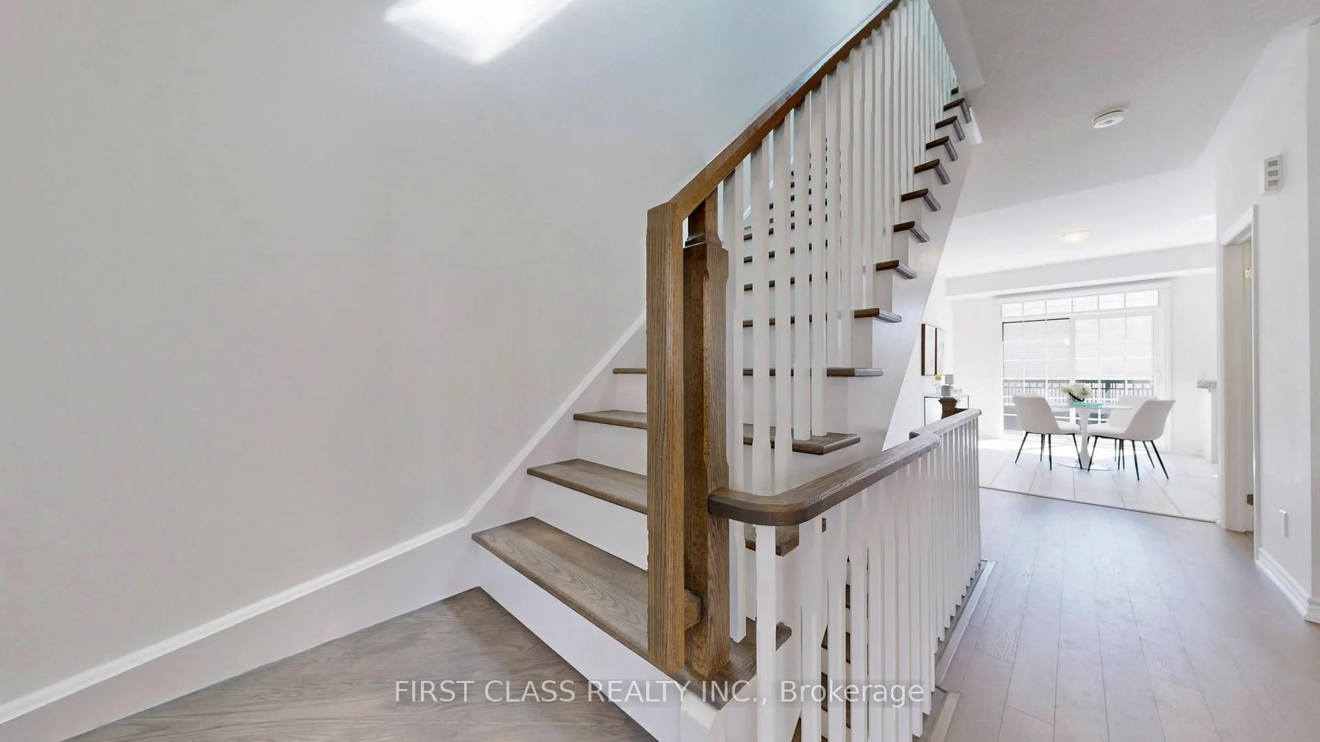 Photo 17 of 91 William Saville Street, Markham, Unionville — HOMEH