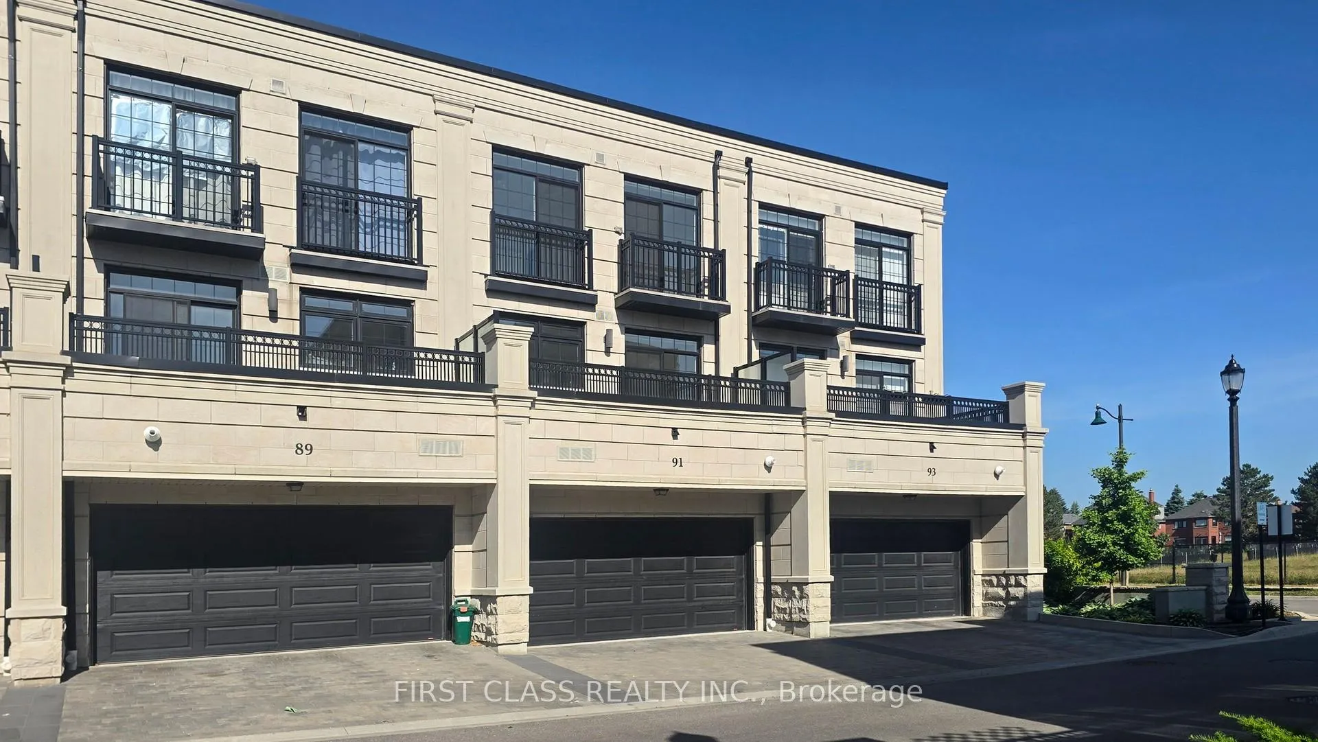 Photo 38 of 91 William Saville Street, Markham, Unionville — HOMEH