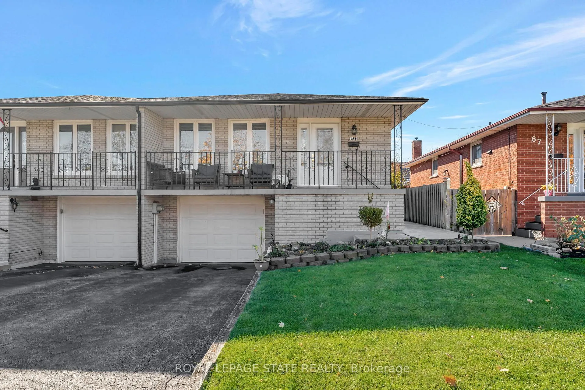 Photo 1 of 65 1/2 Eastbury Drive, Hamilton, Stoney Creek — HOMEH