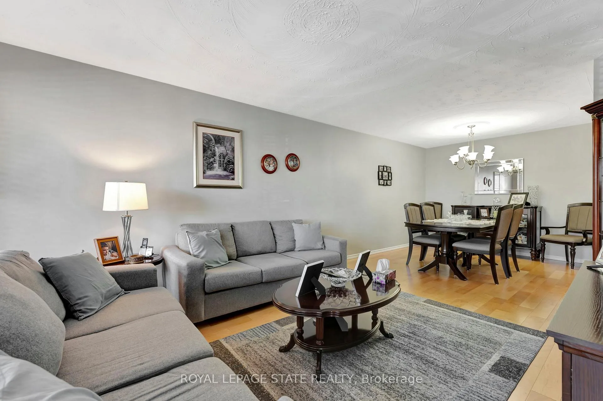Photo 6 of 65 1/2 Eastbury Drive, Hamilton, Stoney Creek — HOMEH