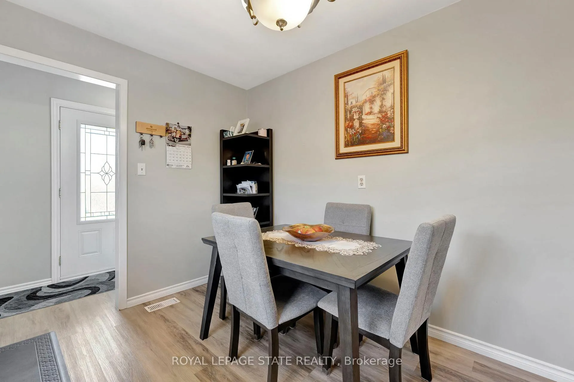 Photo 14 of 65 1/2 Eastbury Drive, Hamilton, Stoney Creek — HOMEH