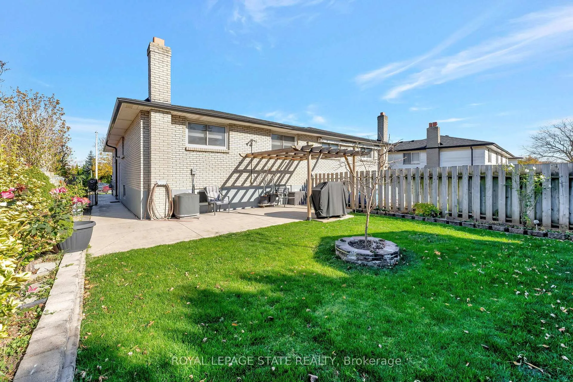 Photo 34 of 65 1/2 Eastbury Drive, Hamilton, Stoney Creek — HOMEH