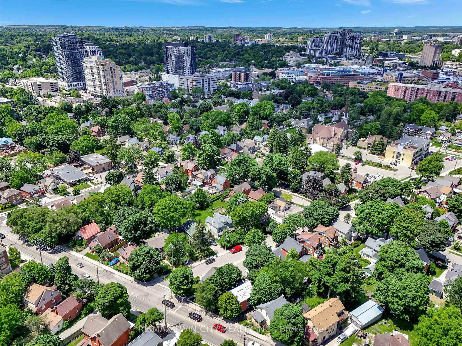 Photo 6 of 66 Union Street E, Waterloo — HOMEH