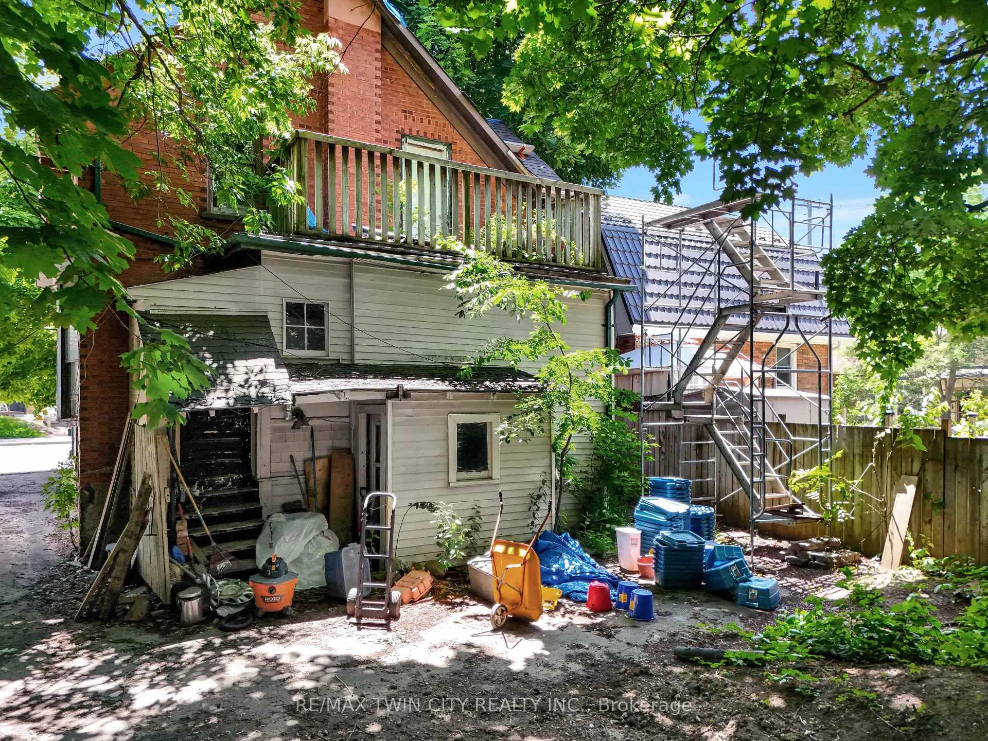 Photo 9 of 66 Union Street E, Waterloo — HOMEH