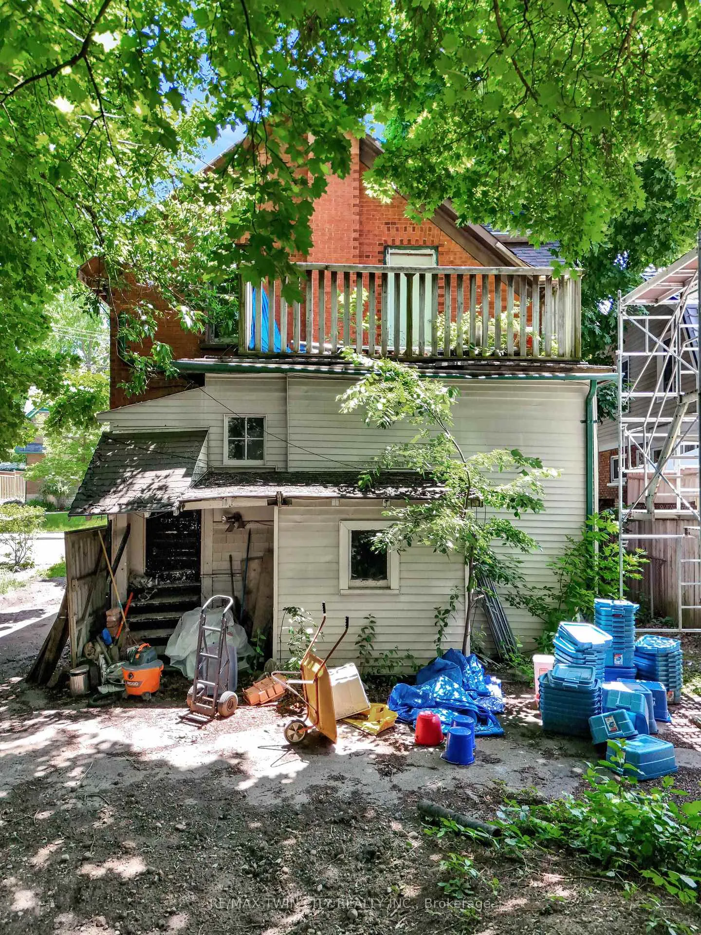 Photo 11 of 66 Union Street E, Waterloo — HOMEH