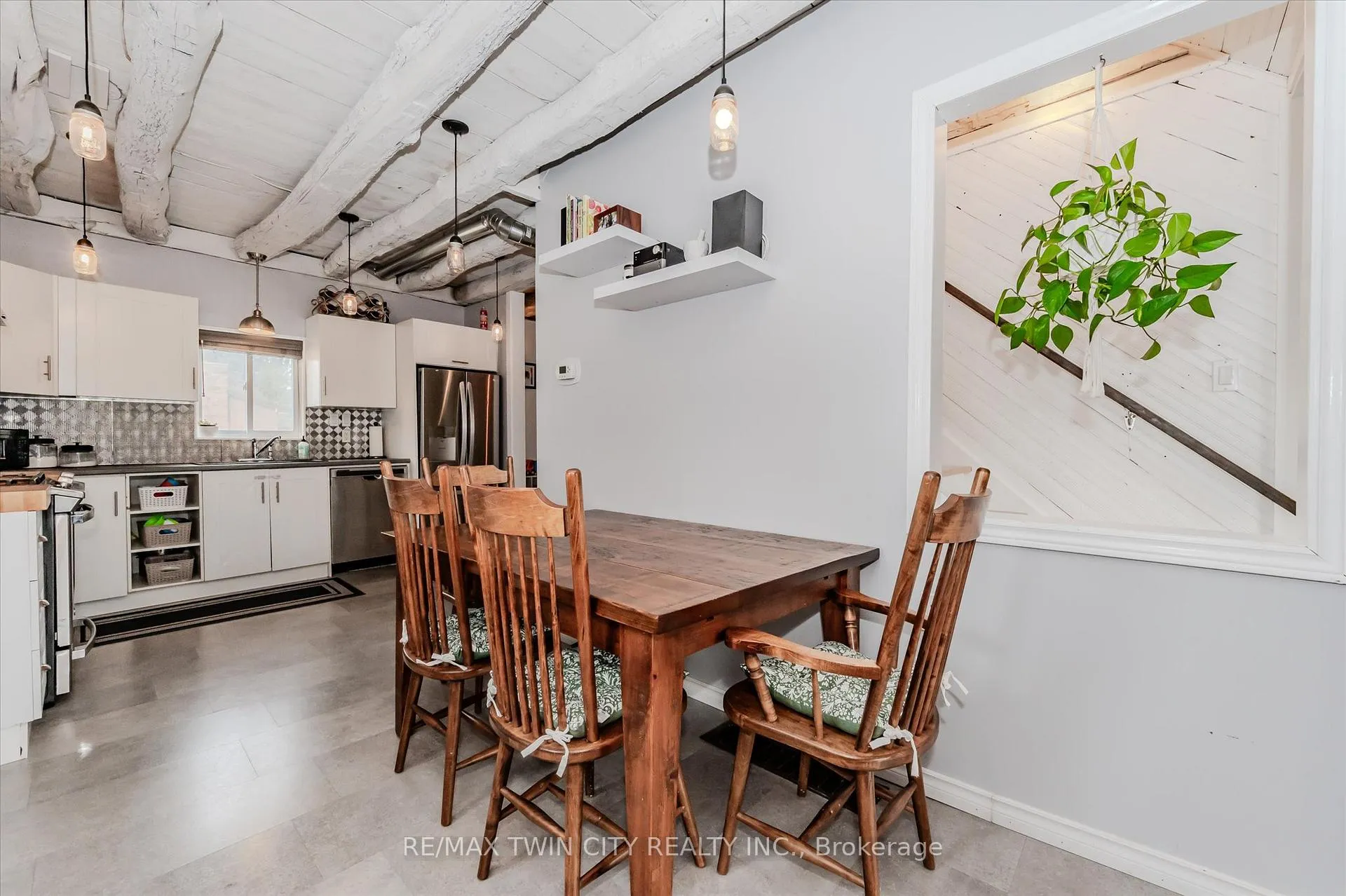 Photo 15 of 999 Northfield Drive E, Woolwich — HOMEH