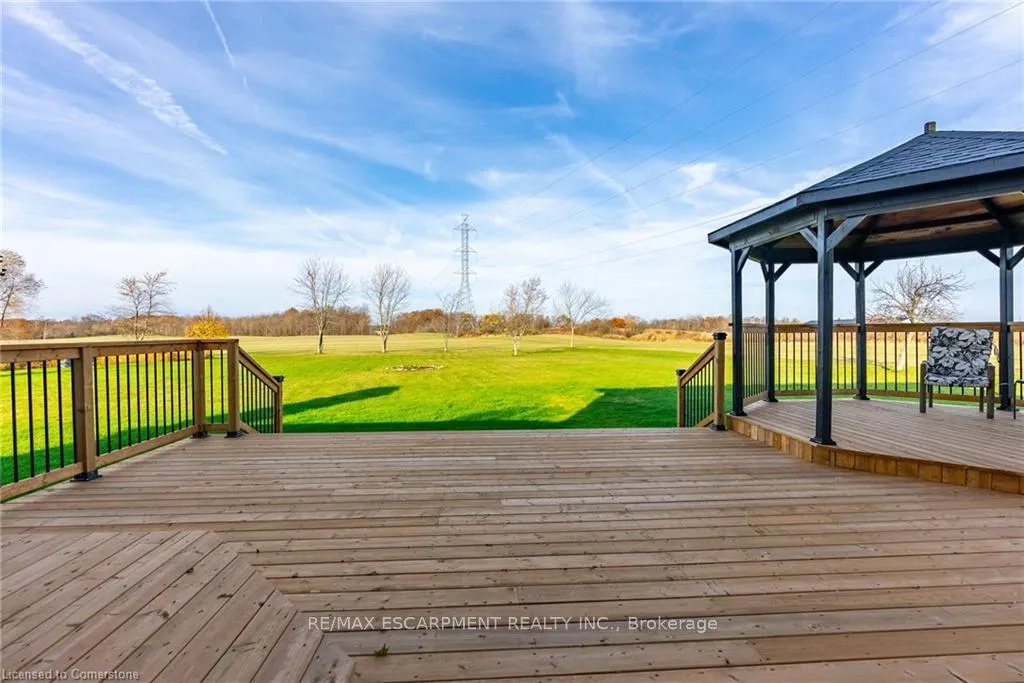 Photo 32 of 6166 Sinclairville Road, Hamilton, Rural Glanbrook — HOMEH