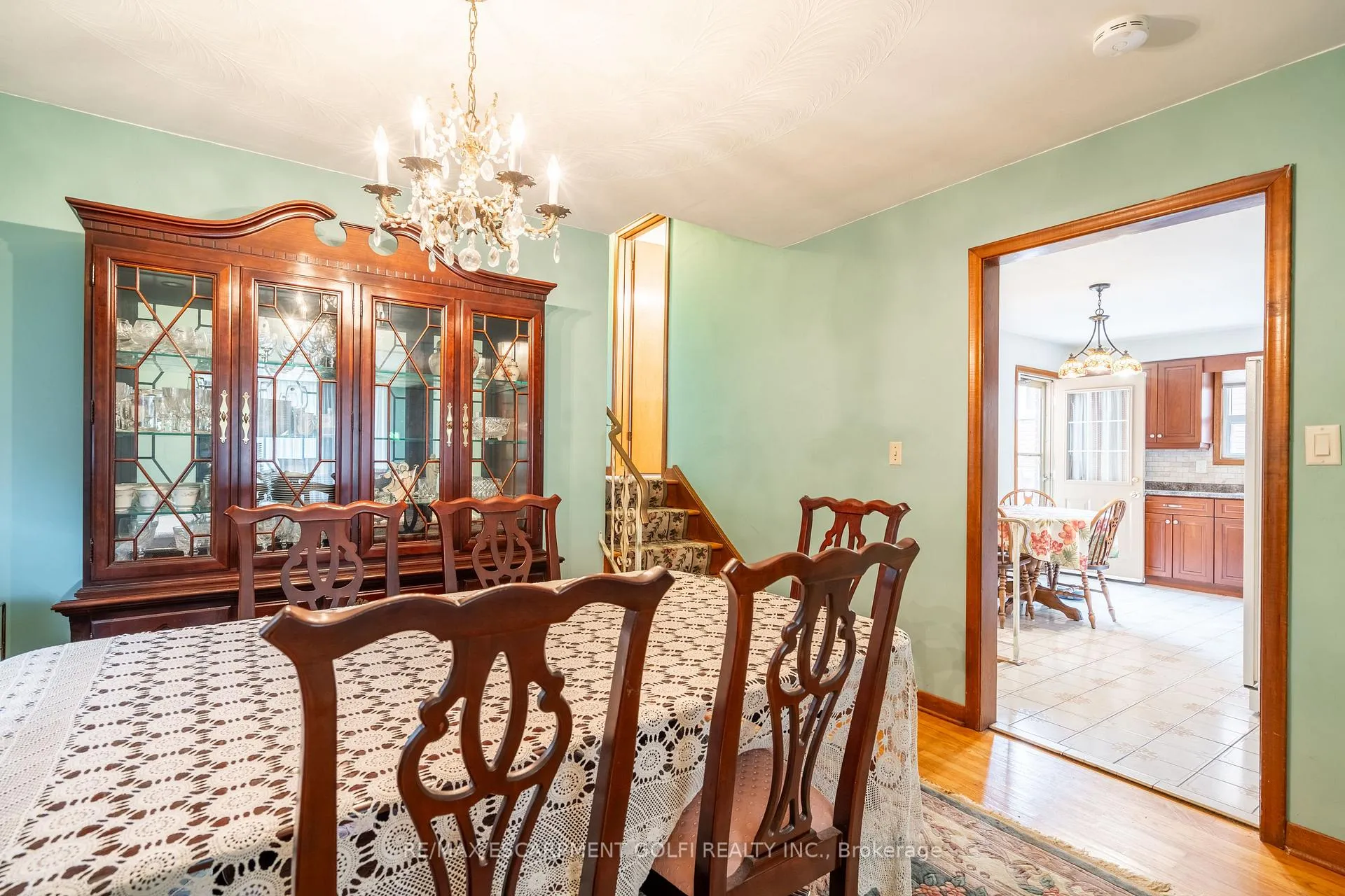 Photo 8 of 98 Summercrest Drive, Hamilton, Gershome — HOMEH