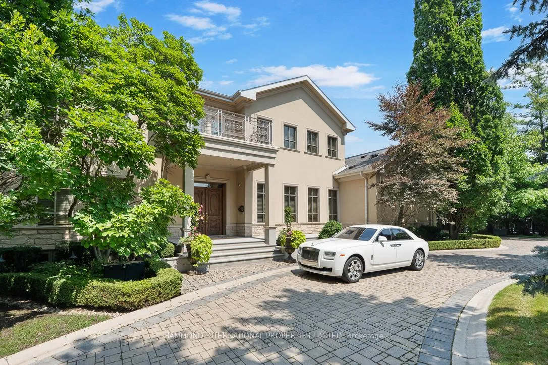 Front of 19 Riverside Boulevard