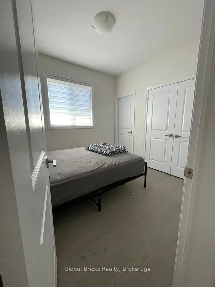 Photo 19 of 30 Lepp Drive, Markham, Middlefield — HOMEH