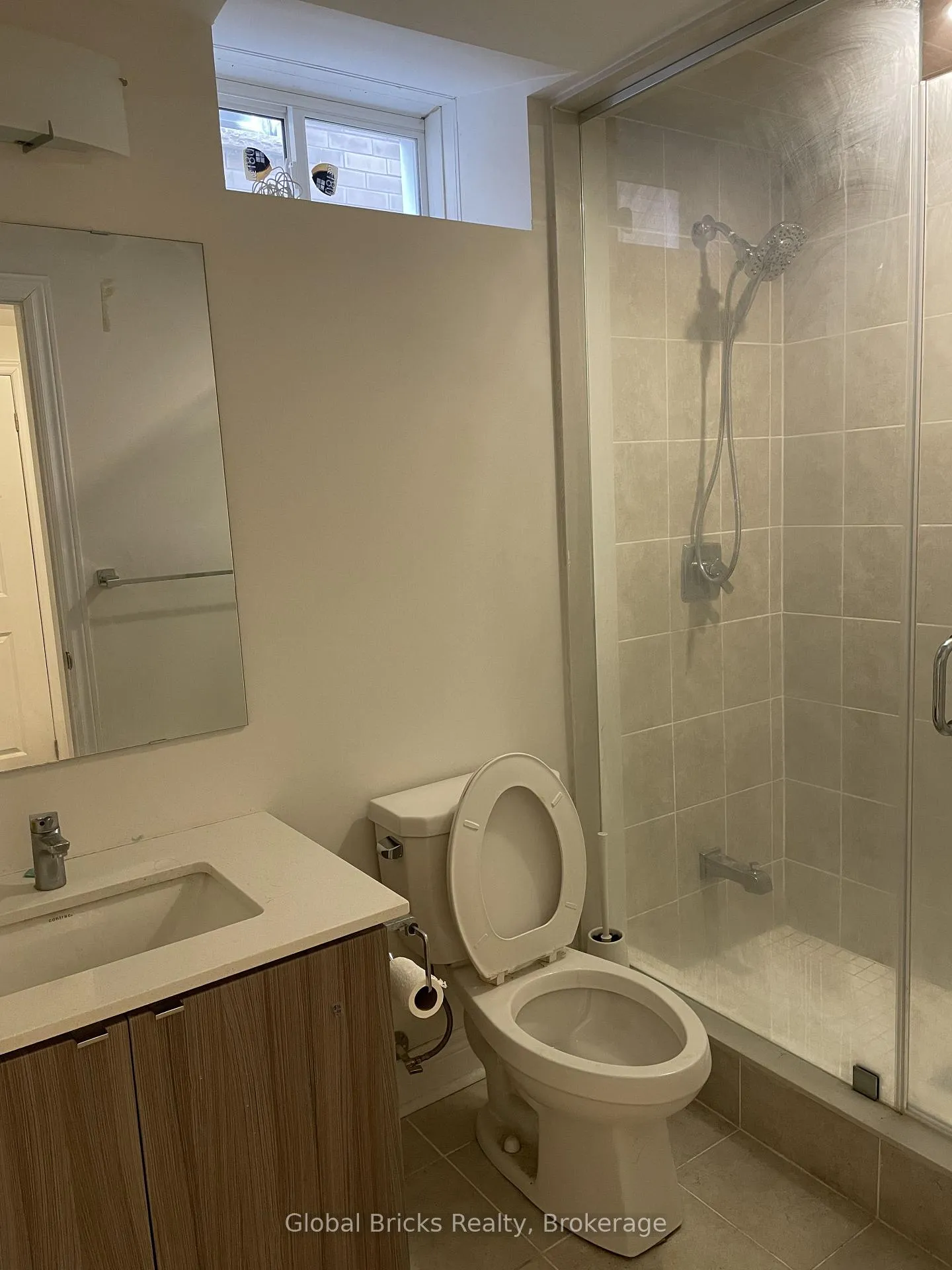 Photo 26 of 30 Lepp Drive, Markham, Middlefield — HOMEH