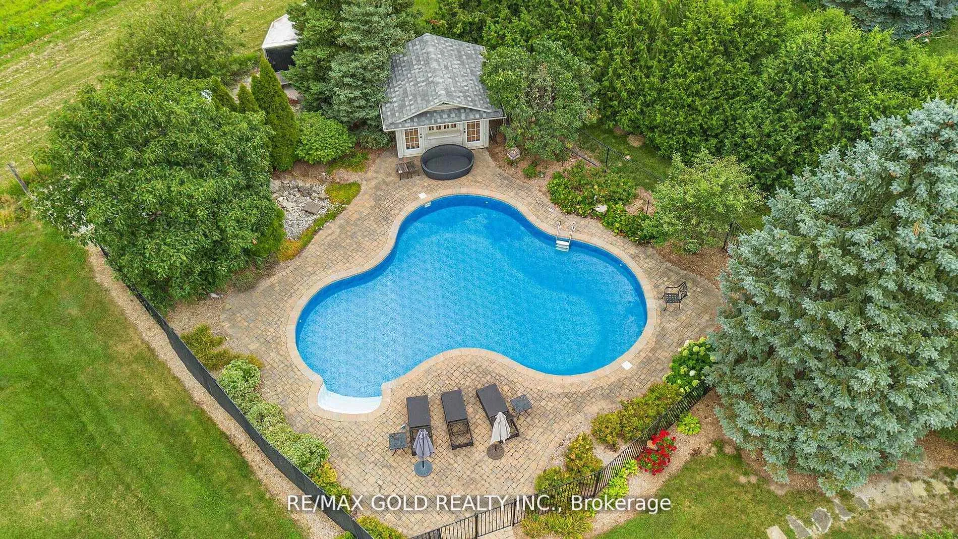 Photo 4 of 12165 Mississauga Road, Caledon, Rural Caledon — HOMEH