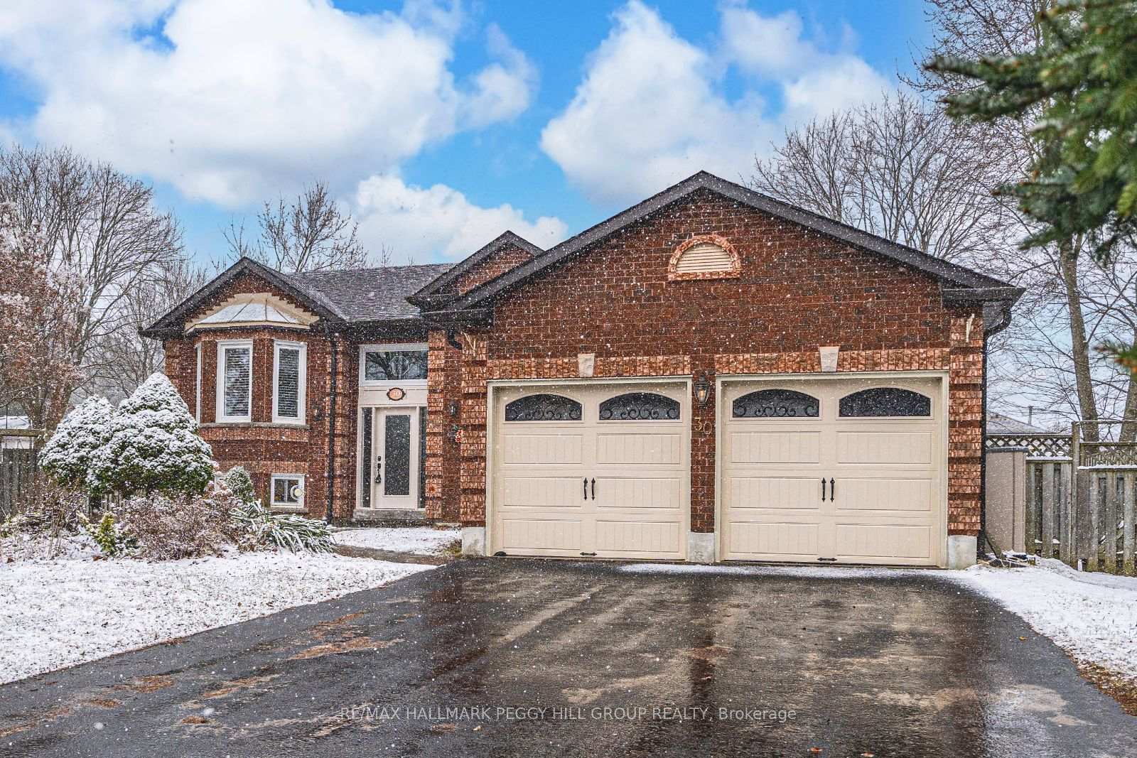 Photo 1 of 30 Darren Drive, Essa, Angus — HOMEH