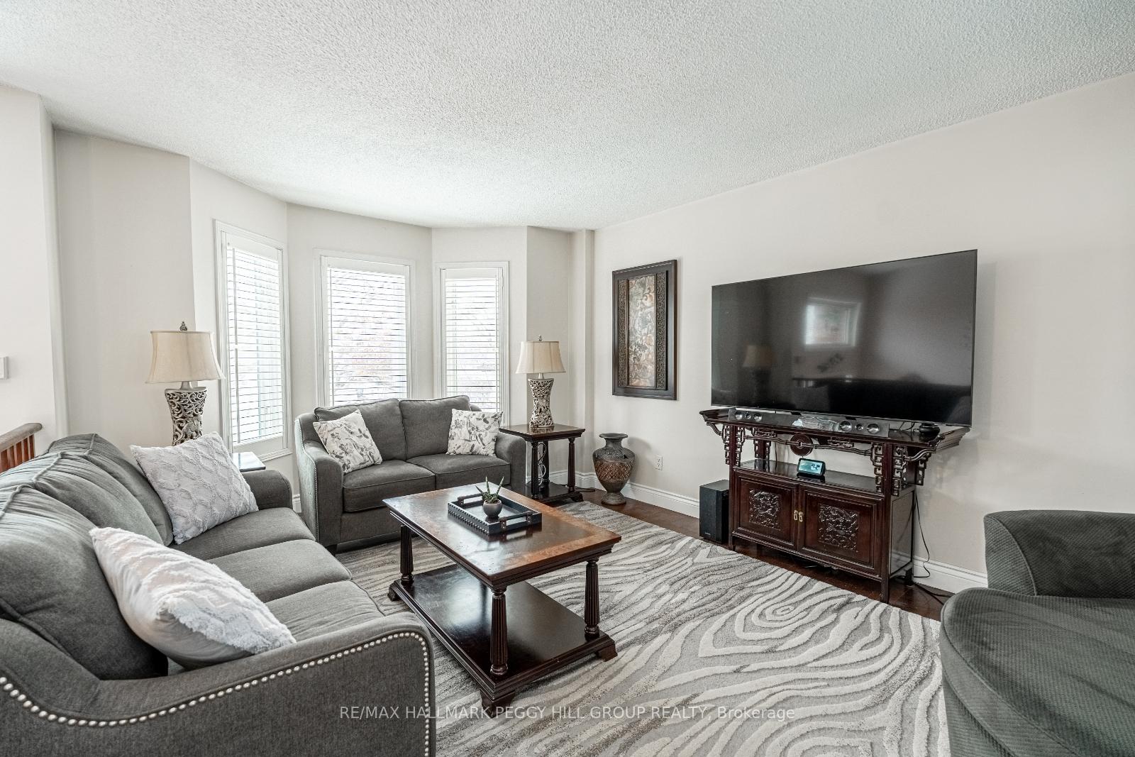 Photo 3 of 30 Darren Drive, Essa, Angus — HOMEH