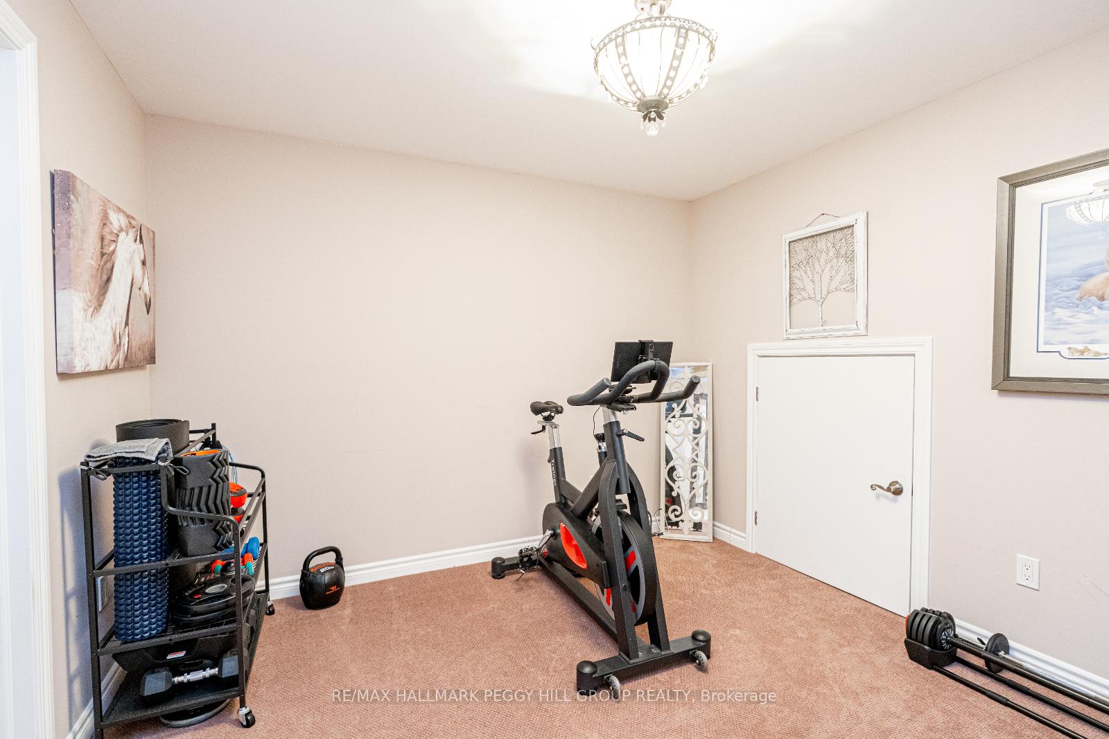 Photo 17 of 30 Darren Drive, Essa, Angus — HOMEH