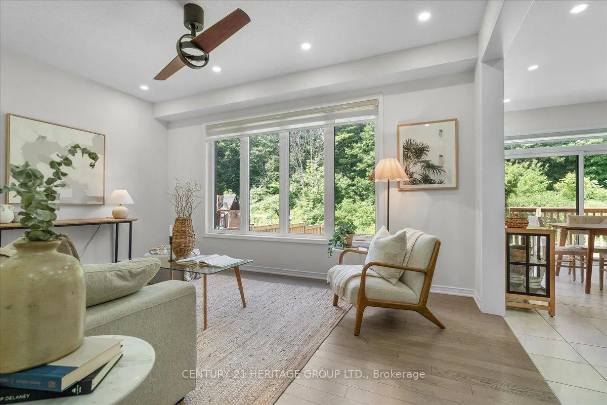 Photo 7 of 157 Cactus Crescent, Hamilton, Stoney Creek Mountain — HOMEH