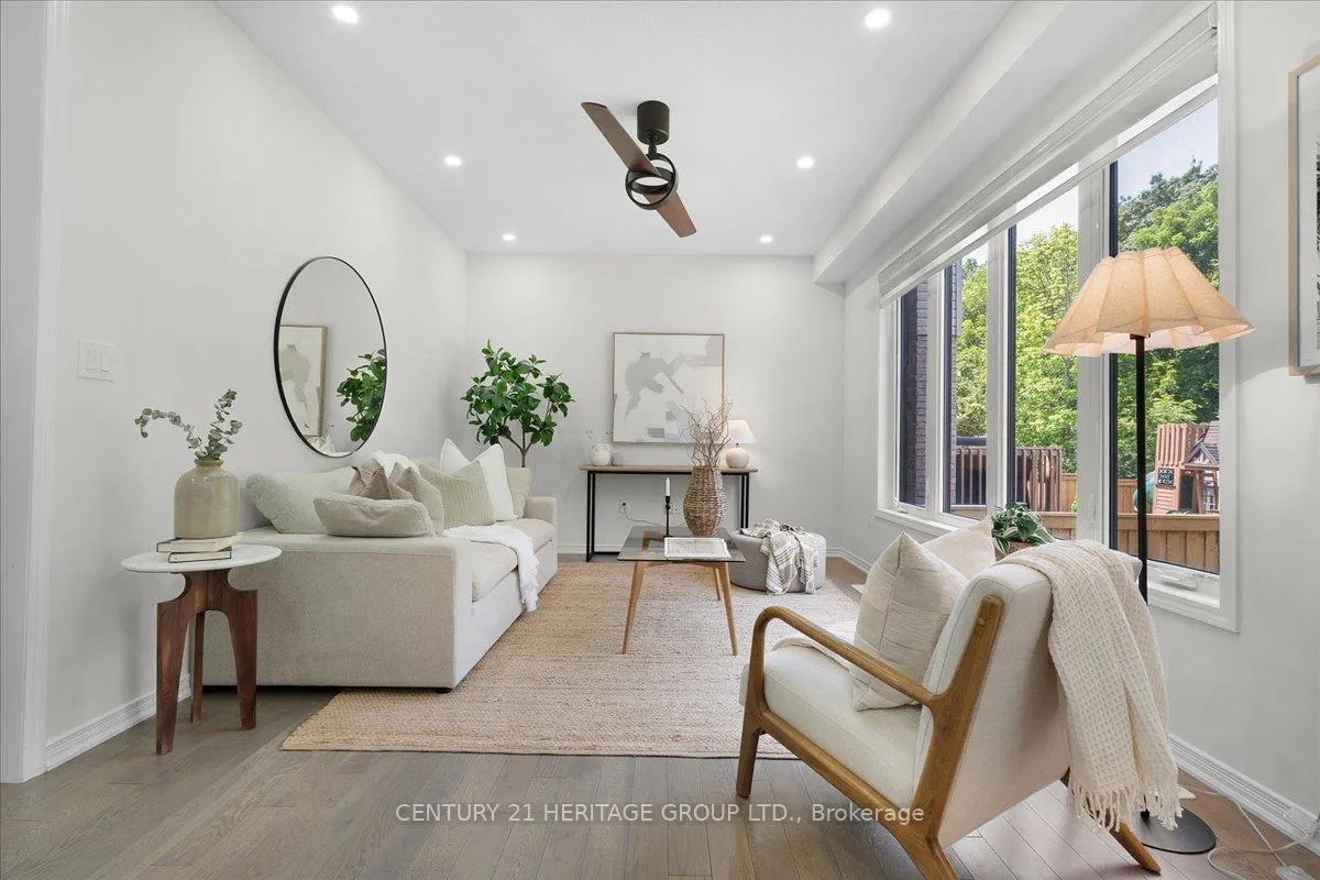 Photo 8 of 157 Cactus Crescent, Hamilton, Stoney Creek Mountain — HOMEH