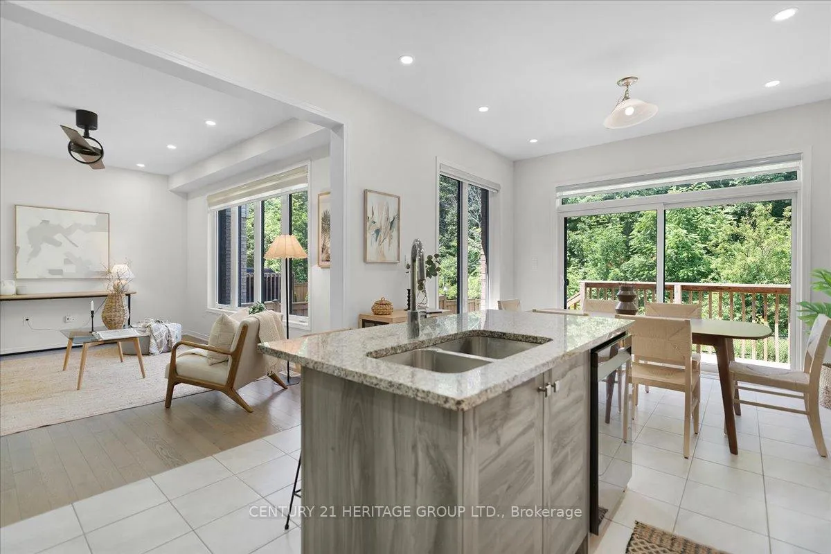 Photo 15 of 157 Cactus Crescent, Hamilton, Stoney Creek Mountain — HOMEH