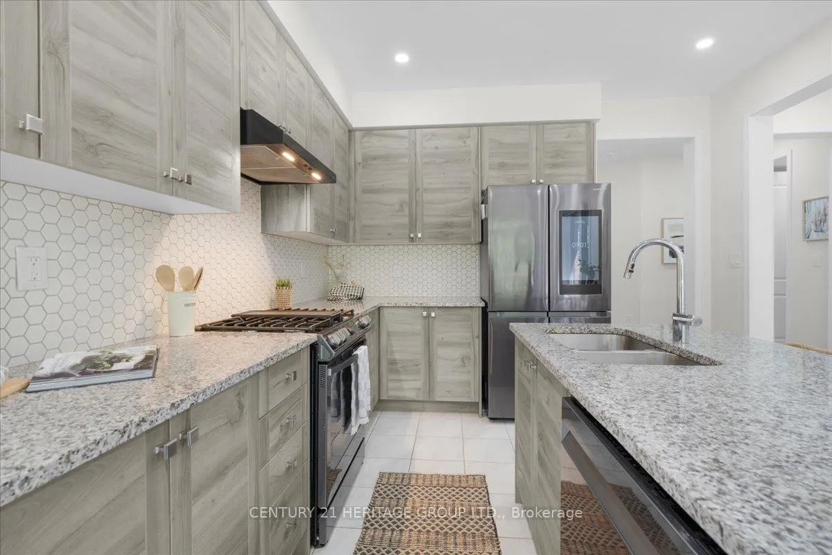Photo 17 of 157 Cactus Crescent, Hamilton, Stoney Creek Mountain — HOMEH