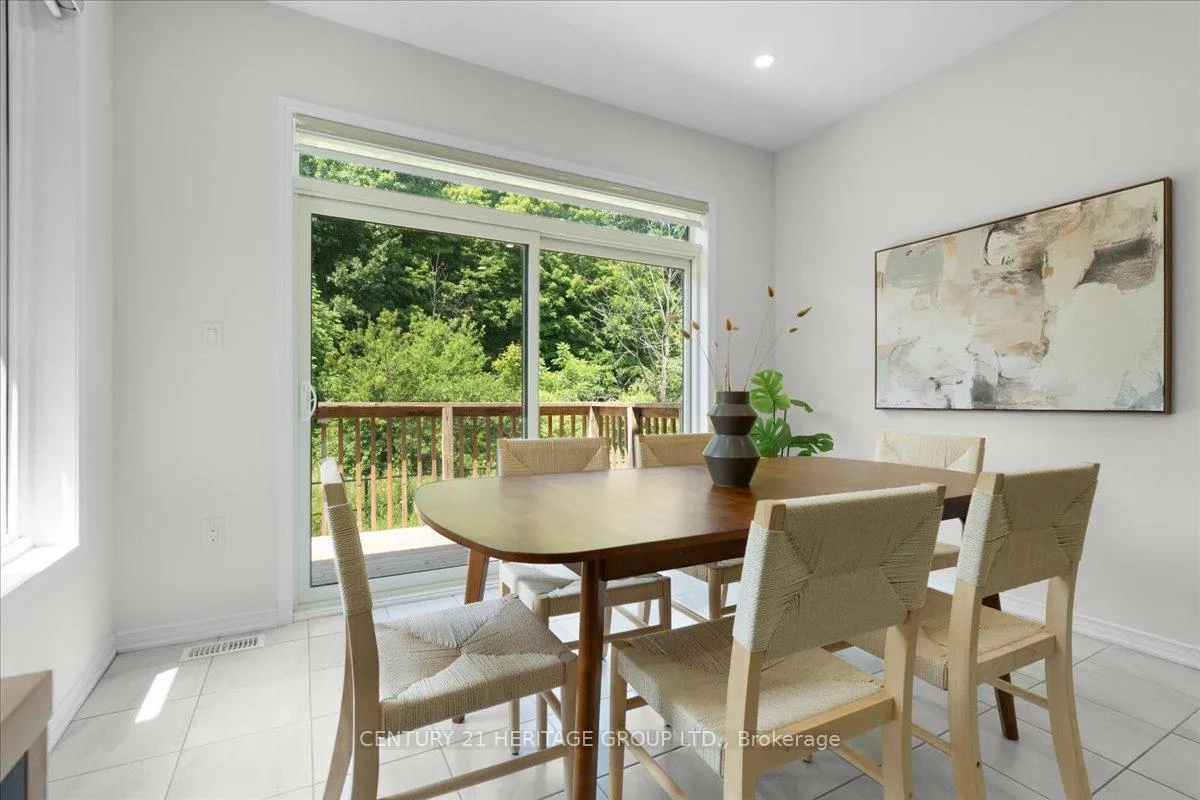 Photo 19 of 157 Cactus Crescent, Hamilton, Stoney Creek Mountain — HOMEH