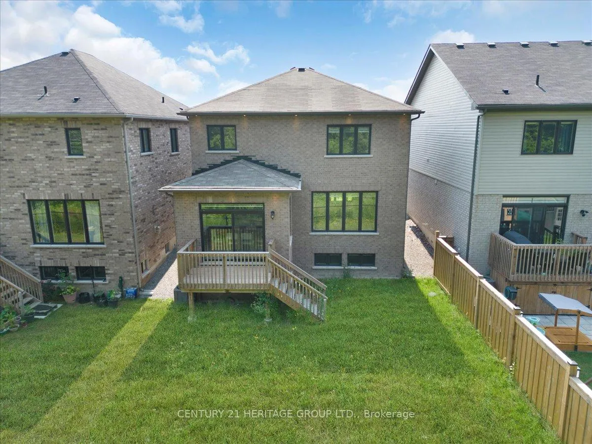 Photo 43 of 157 Cactus Crescent, Hamilton, Stoney Creek Mountain — HOMEH