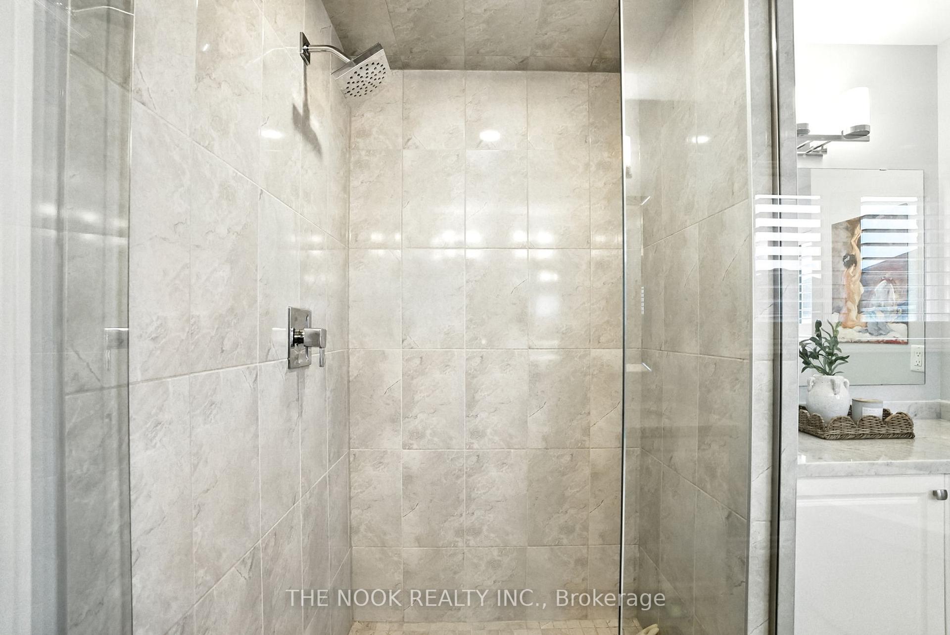 Photo 26 of 207 Crombie Street, Clarington, Bowmanville — HOMEH