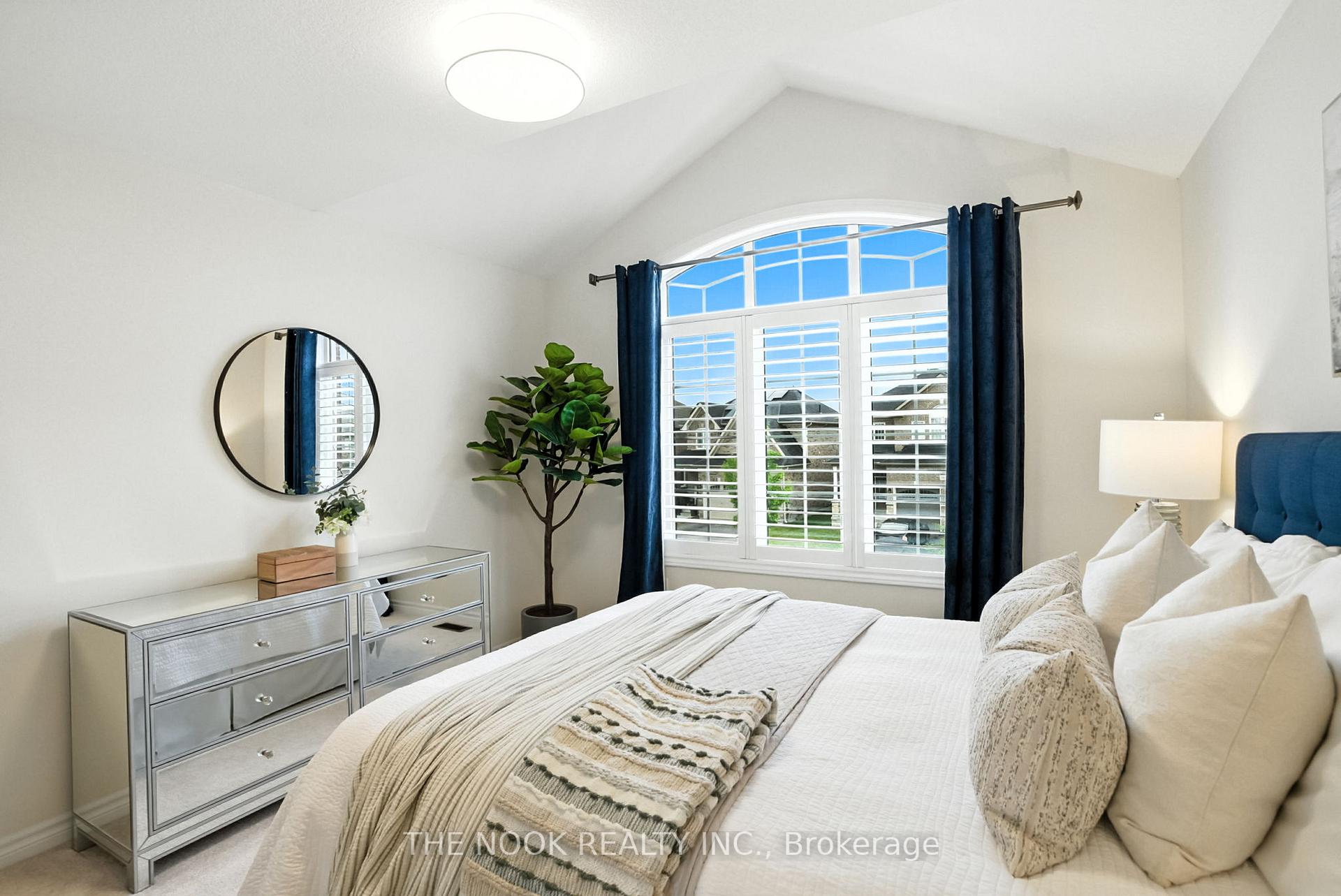 Photo 31 of 207 Crombie Street, Clarington, Bowmanville — HOMEH