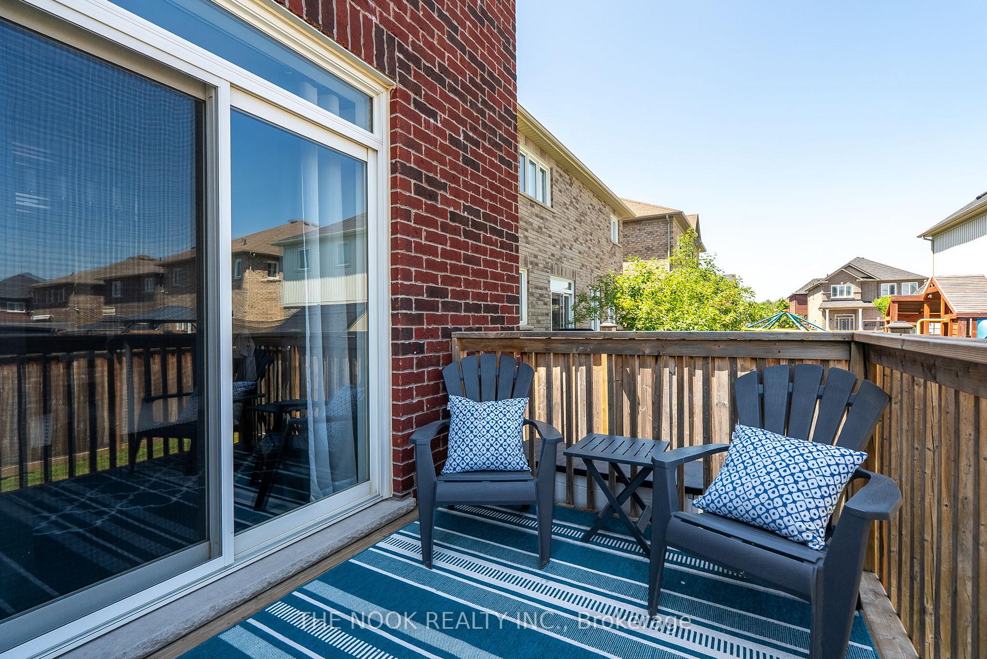 Photo 44 of 207 Crombie Street, Clarington, Bowmanville — HOMEH