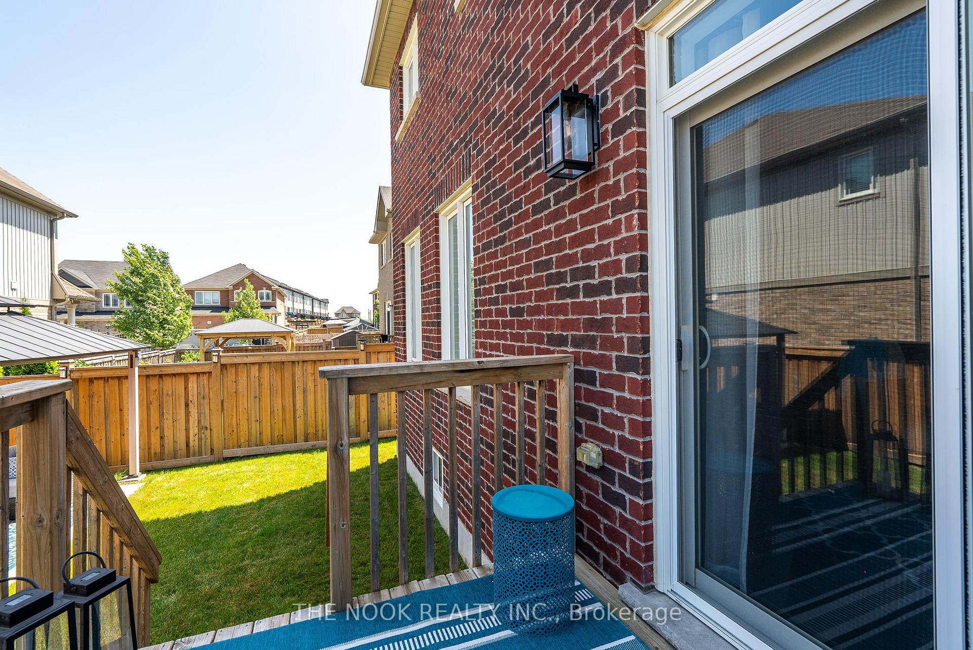 Photo 45 of 207 Crombie Street, Clarington, Bowmanville — HOMEH