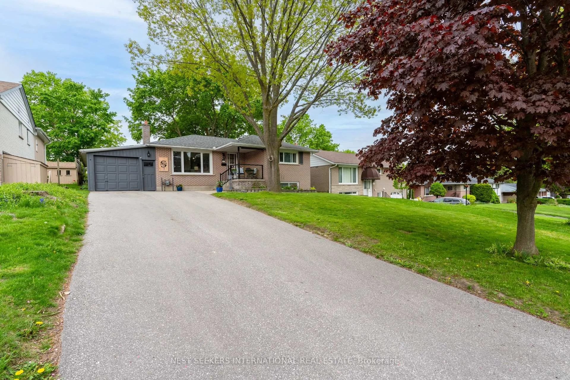 Photo 2 of 20 Lay Street, Barrie, Wellington — HOMEH