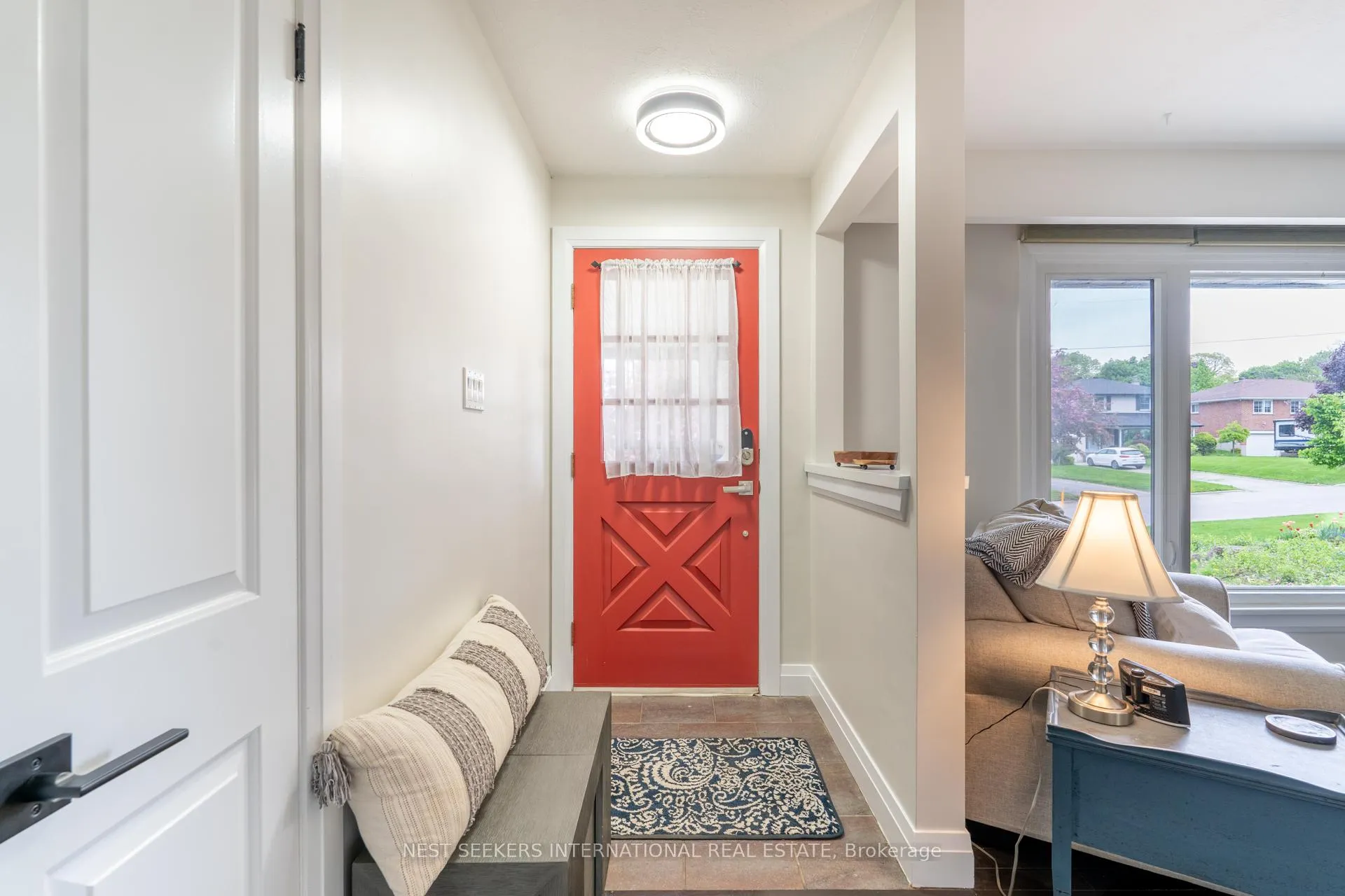 Photo 4 of 20 Lay Street, Barrie, Wellington — HOMEH