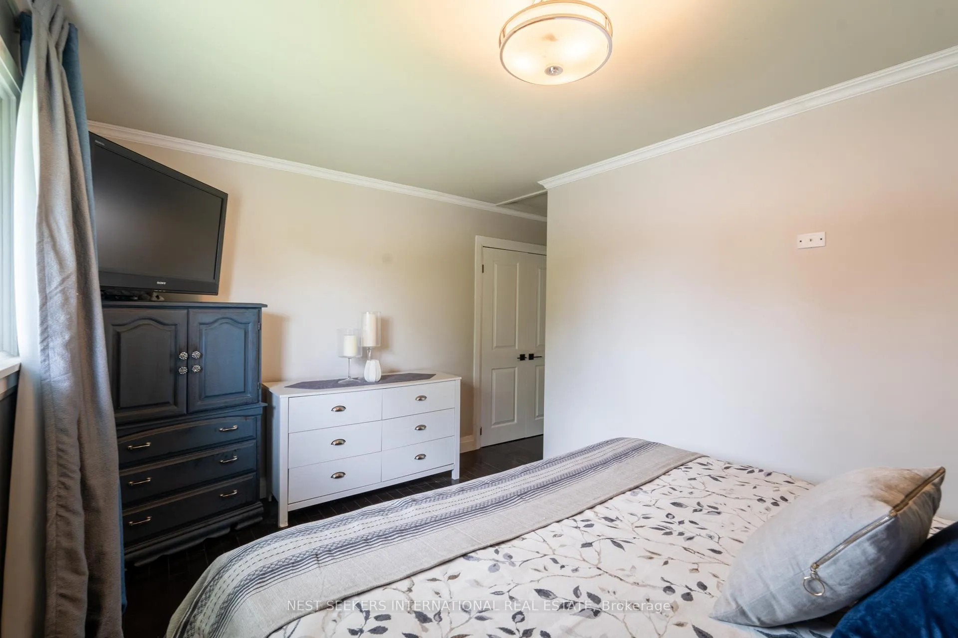 Photo 20 of 20 Lay Street, Barrie, Wellington — HOMEH